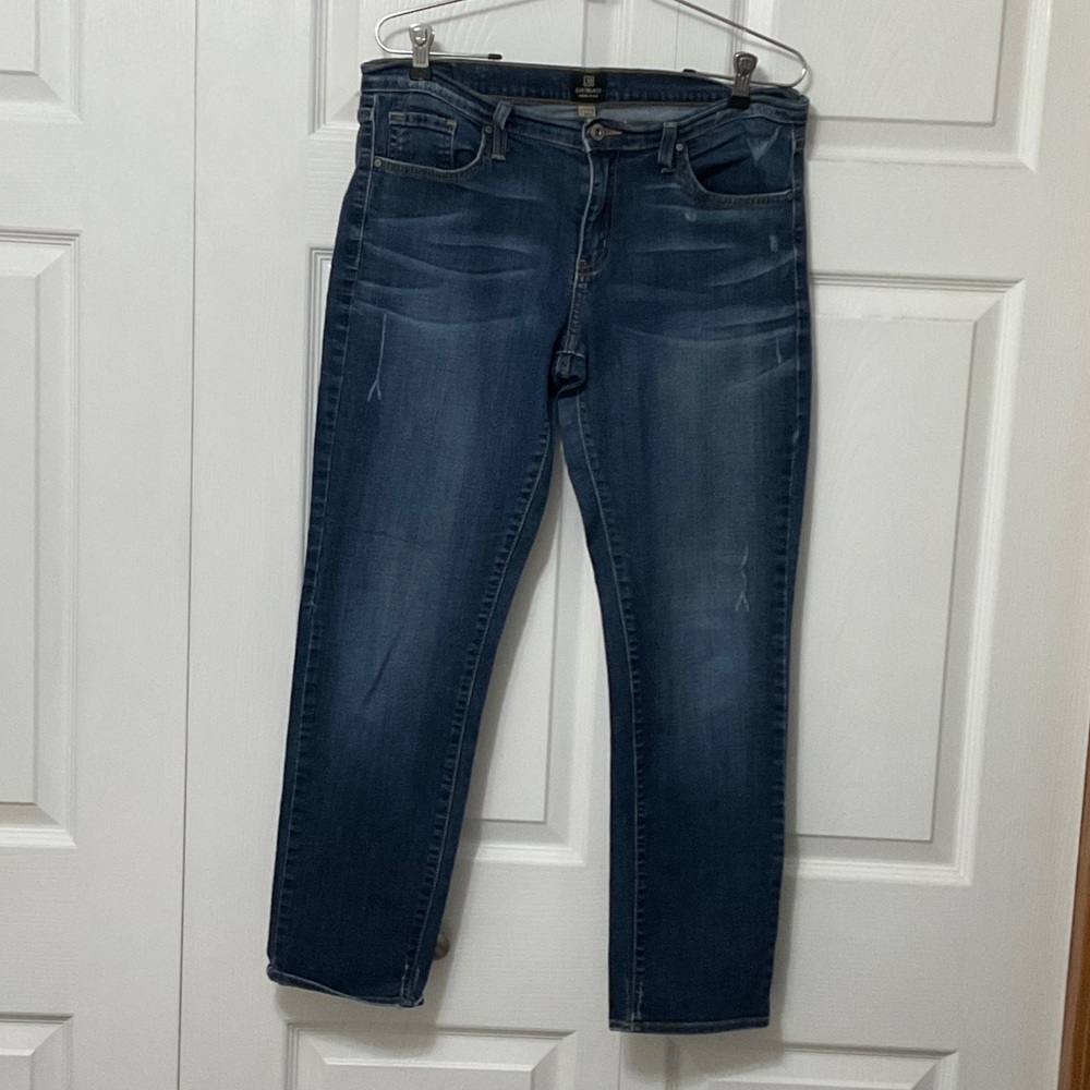 Just Black Women’s Cropped Dark Denim Jeans, Size 30
